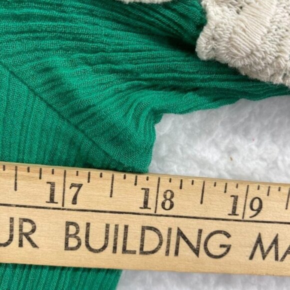 Umgee Womens Tunic Dress Size Small Kelly Green Crochet Flowers Fringe Hems Boho - Picture 3 of 7